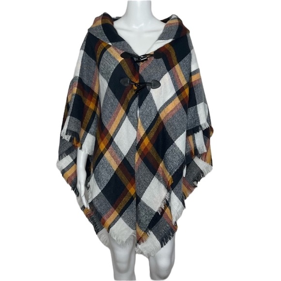 Nwot Francesca’s Women’s Sienna Plaid Multicolor Poncho Sweater - Picture 1 of 10
